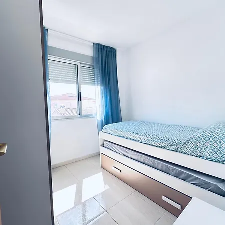 Familiar A 1 Min Del Mar Apartment